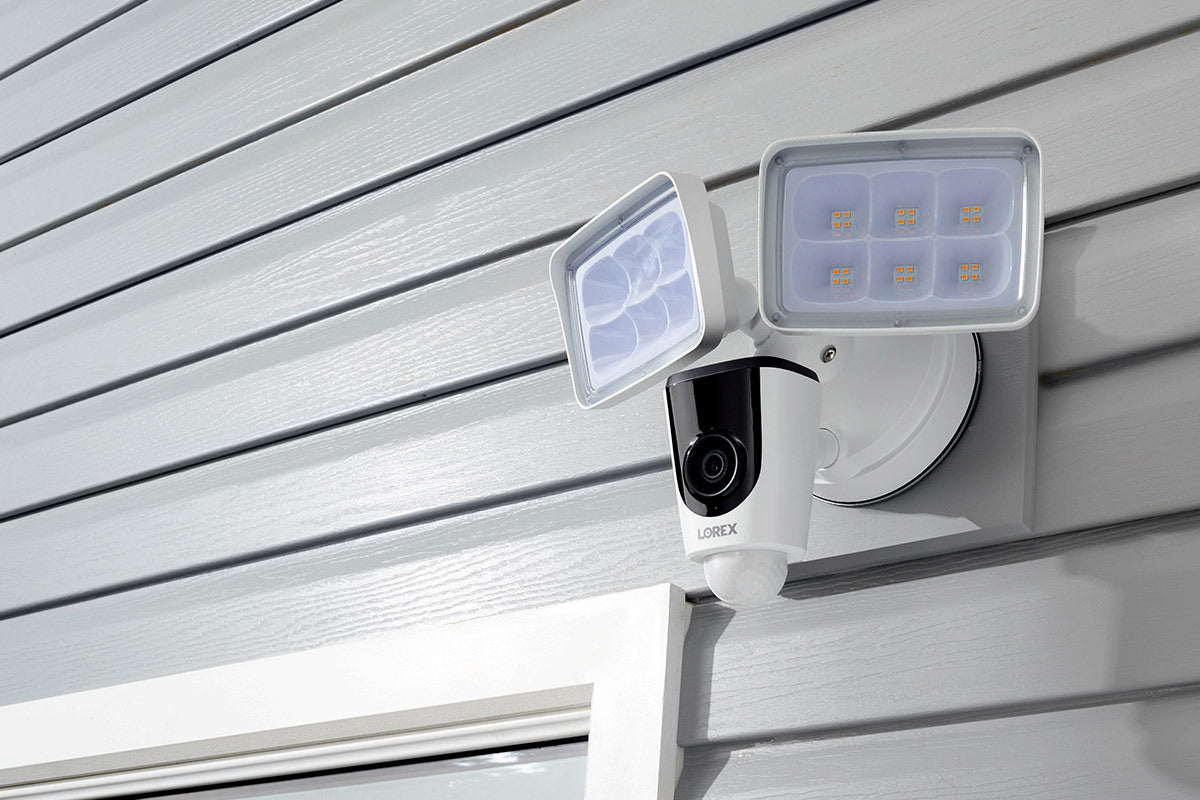 Lorex 1080p Wired Floodlight Camera