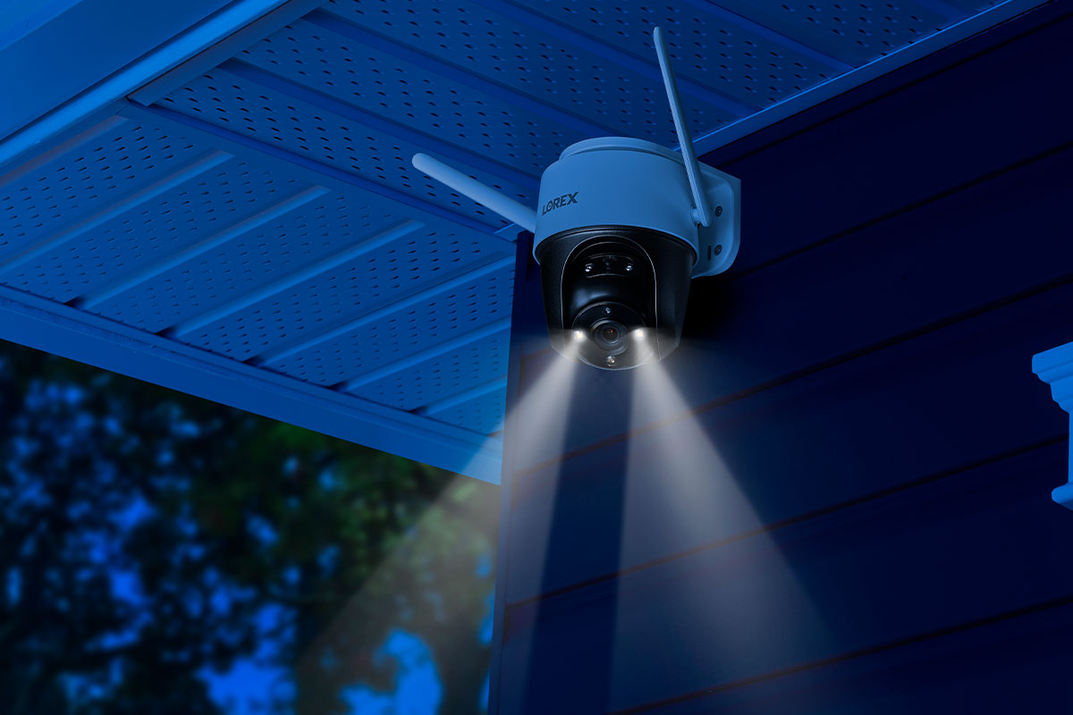 Lorex 2K Pan-Tilt Outdoor Wi-Fi Security Camera