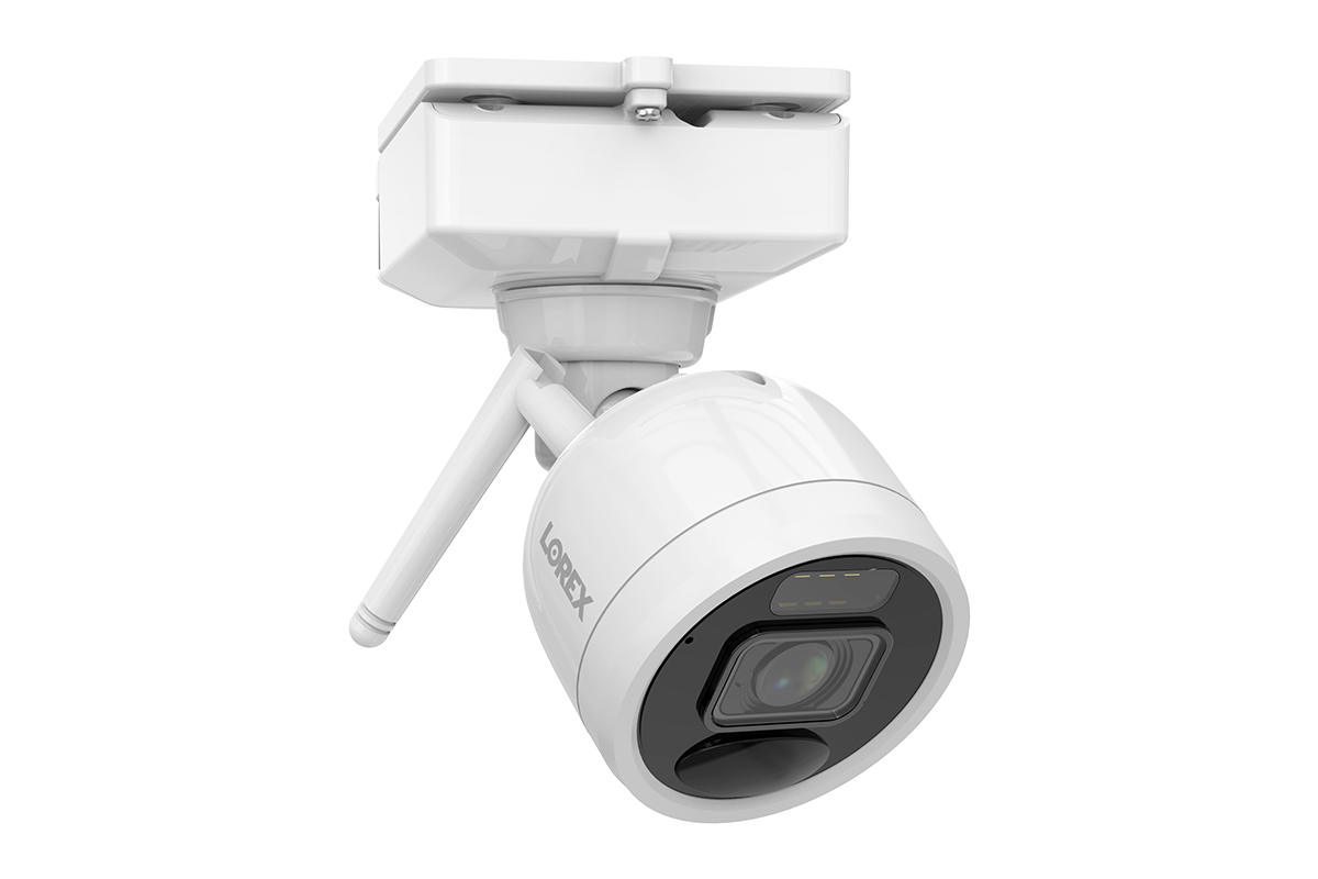 Lorex 2K Spotlight Outdoor Battery Security Camera